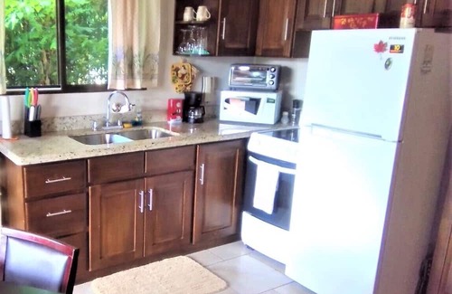 Garabito House | Poco Cielo Bungalow with Pool in Safe and Friendly Neighborhood