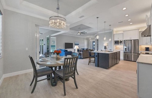 Port Charlotte House | Vacation Home Getaway for 6 at South Gulf Cove w/pool & BBQ
