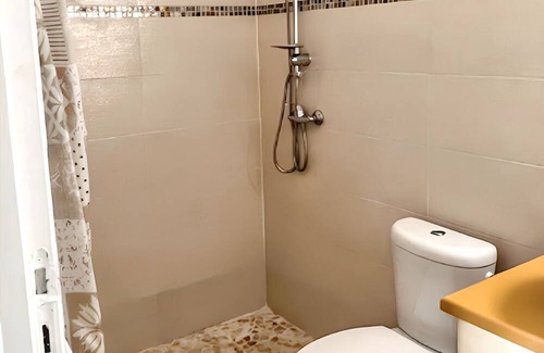 Port-Louis House | Homerez - Charming House with Private Pool in Port-Louis
