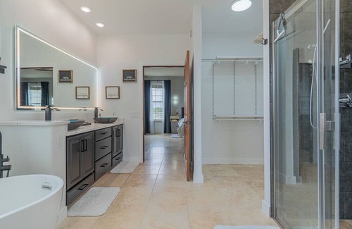 North Pole House | Spacious Modern Home Near Santa Claus House on 1.5 Acres