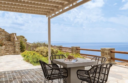 Kato Aprovatou Apartment | Apartment 'Captain's Pounda Suite' with Sea View, Wi-Fi and Air Conditioning