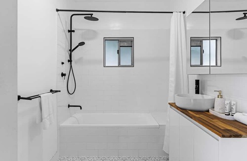 Cessnock House | Sweet Retreat - only minutes to the heart of viney
