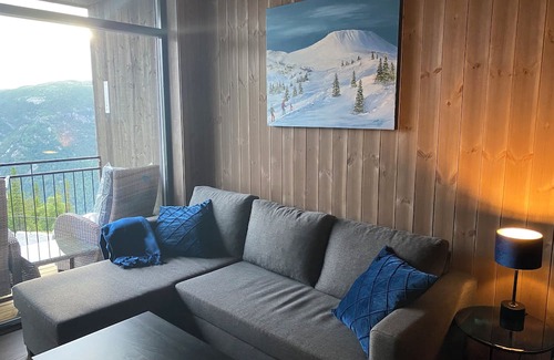Atra Apartment | Gausta Vertorama - 2 bedrooms apartment with great view towards Gaustatoppen