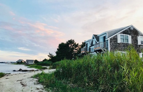Fairhaven House | Private Ocean Front Beach House with 4 bedrooms Sleeps 8 Has a Mooring