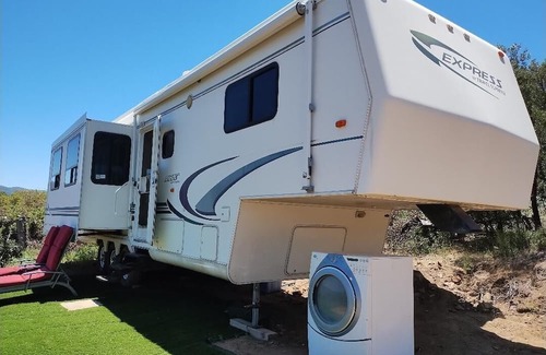 Guatay House | San Diego Mountain RV Camping! Less than an hour to the beach!