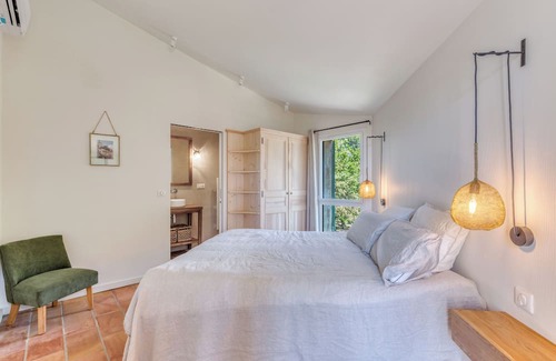 Goult House | La Rabassière ( meaning Truffière in Provencal)