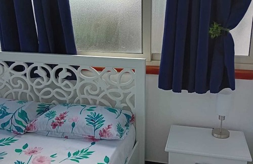 San Cataldo House | Holiday Home 'La Dimora Di Lucia' with Private Garden and Air Conditioning
