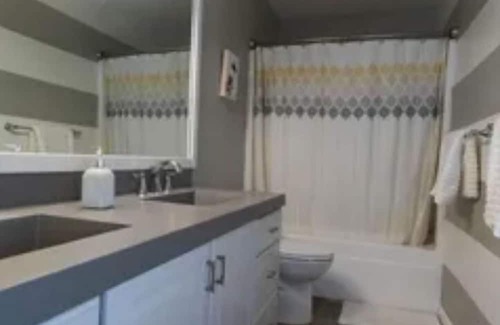 Gillette House | Enjoy the Camporee in style with this spacious, elegant home great for a family