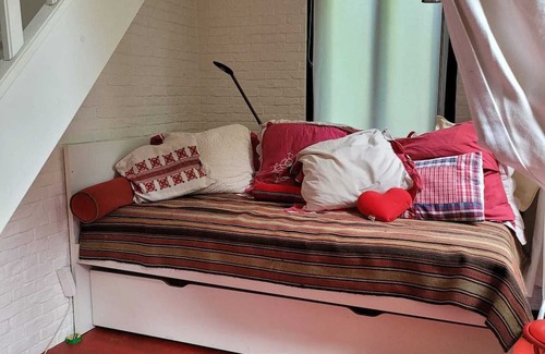 Saint-Cloud House | Homerez - House in Saint-Cloud