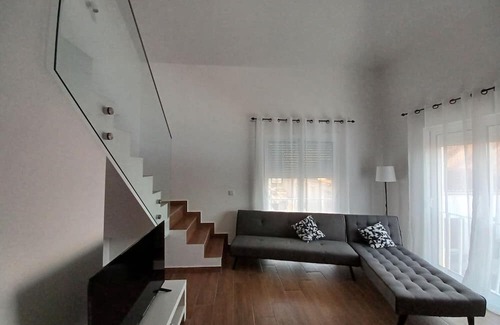 Grandola Apartment | Apartment 'A L Encanto' with Private Terrace and Wi-Fi
