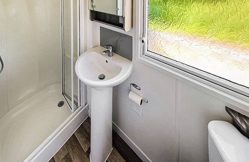 Lake Cottage | 2 bedroom accommodation in Sandown