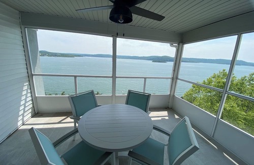 Hollister Resort | Westgate Lake Resort Emerald Point
