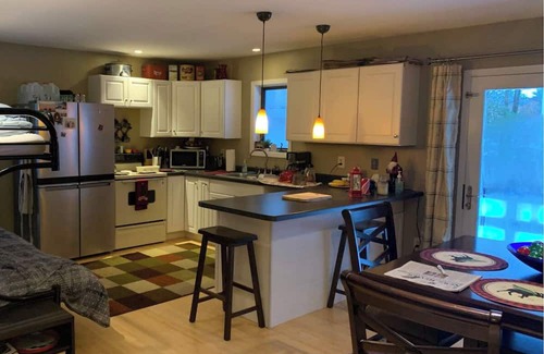 Eagle River Cottage | Rest & Recharge at this Cozy Cottage on the Eagle River Chain