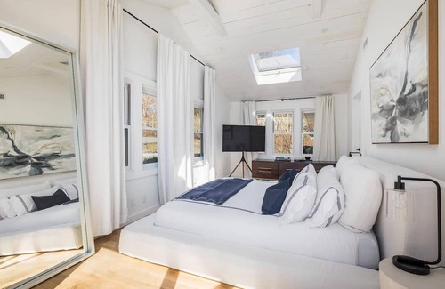Northwest Harbor House | Designer Ranch House in East Hampton