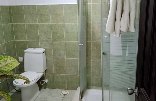 Pinwatta Hotel | White Haven Hotel