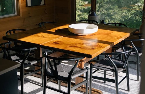 Windham House | Welcome to The Aster Chalet