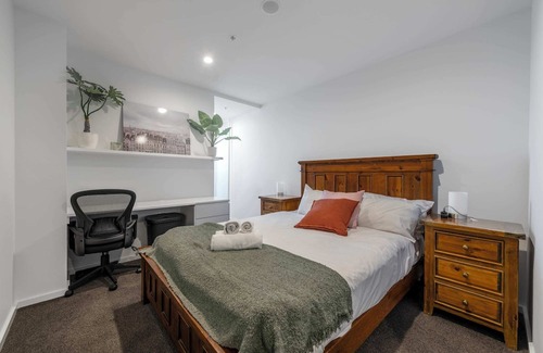 Coombs Apartment | Black Mountain Views In Coombs ACT