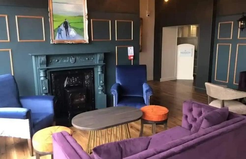 Greencastle House | Seafront Castle Inn - just off the Ferry!