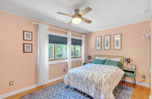 Chapel Hill House | Robin's Rest