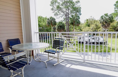 Horseshoe Beach Condo | Latitude Adjustment F103 Horseshoe Beach Getaway on the First Floorn