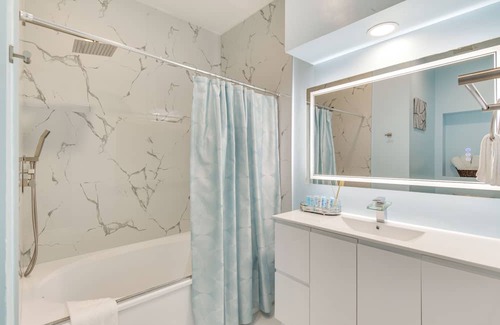 Princeton Condo | Central Homestead Getaway: 4 Mi to Public Marina!