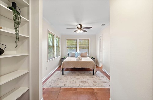 Shoreacres House | Charming La Porte Retreat with Outdoor Living Space