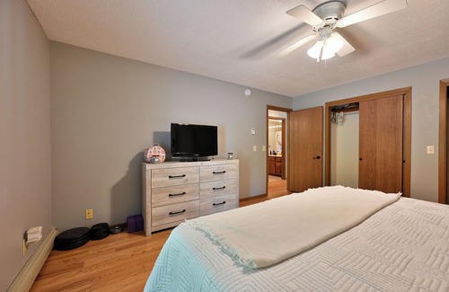 Trego Cabin | Well-appointed and comfortable retreat on Silver Lake - 2 hour drive to Minneapolis