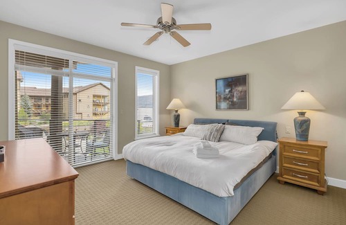 Central Okanagan Apartment | 4204 - Sparkling view - Barona Beach