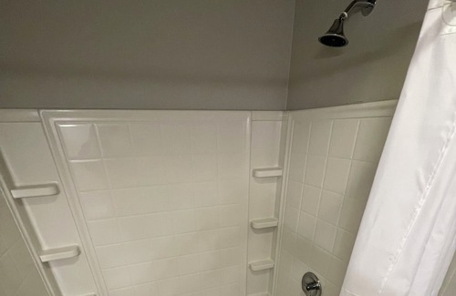 Carmel Apartment | Carmel Apt! 729 square feet!