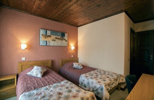 Eptalofos Condo | Agoriani Guesthouse Mount Charm, Family Suite