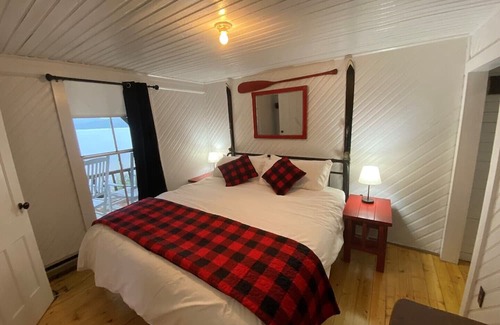 Inlet House | Birches - Main Lodge