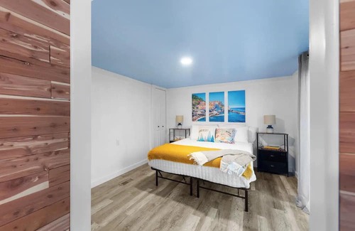 Decatur House | Big Run Hideaway with Hot Tub
