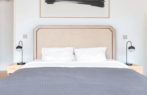 Bishopsgate Apartment | Amazing Place by Liverpool St Station