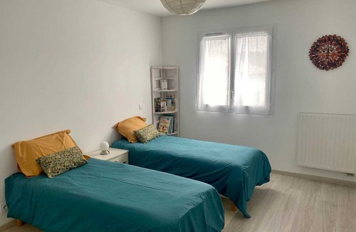 Briscous House | Homerez - House 15 km away from the beach for 4 ppl. with garden at Briscous
