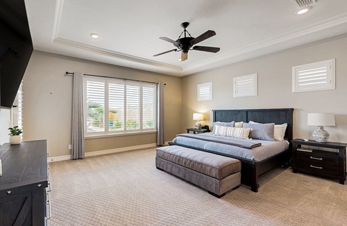 Montecito in Estrella House | Luxury oasis home with private pool, pool spa, putting green, & amazing views