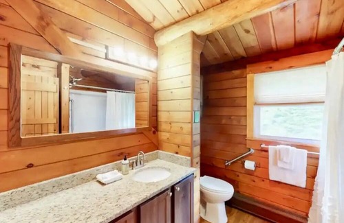 Trenton Cabin | Silver's Log Cabin w/ Fire Pit near Acadia National Park