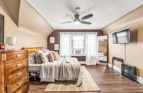 East End Apartment | Charming apaertment near Yale Hosp/Bridgeport