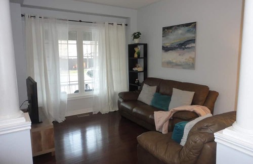 Brampton House | A spacious and beautiful corner house in the heart of Brampton.