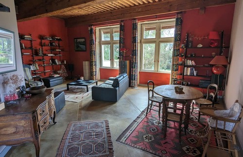 Fontaines-sur-Saone Apartment | Appartement Familial à Fontaines Saint-martin, le Calme à Proximité de la Ville