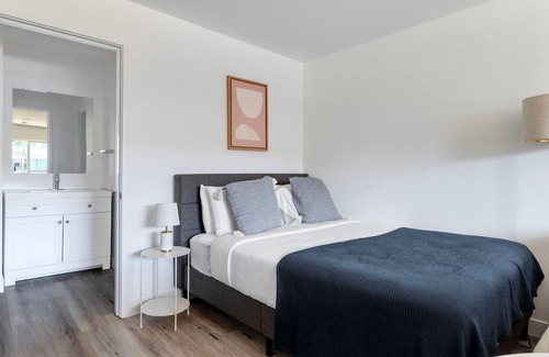 Jack London District Apartment | Modern Oakland Studio w/ A/C, near Jack London Sq, by Blueground