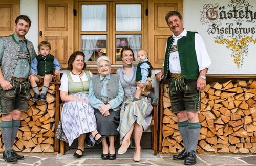 Egern Apartment | Doppelzimmer 23 - Hotel Garni Fischerweber am See