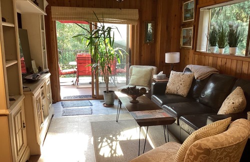 Blind Bay Apartment | Tranquil Place Retreat on 1.5 acres- Room# 1