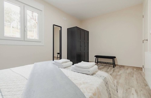 Cabana de Bergantinos House | Holiday Home 'Lar De Mar' with Sea View, Private Terrace and Wi-Fi