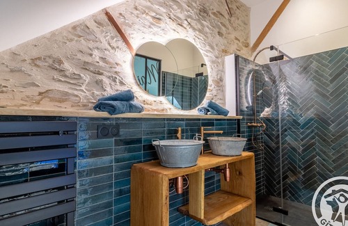 Feneu Cottage | Gite Feneu, 2 bedrooms, 4 persons