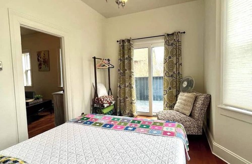 Grand Bank House | Cozy historical home in Beautiful Grand Bank! The Tiny Table Inn (1Bedroom)