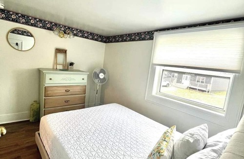 Grand Bank House | Cozy historical home in beautiful Grand Bank. The Tiny Table Inn (3Bedroom)