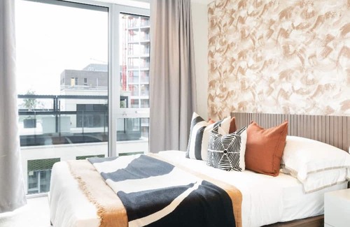 Tachbrook Apartment | 2 Bed serviced apartment w/pool and gym