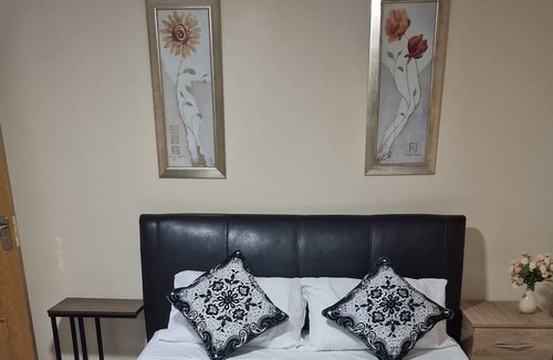 Seisdon Apartment | Perfect for Exploring Birmingham