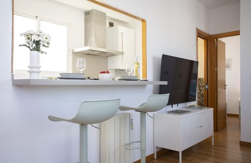 En Corts Apartment | Singular Stays Valero III