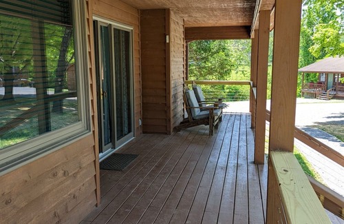 Spring City House | Lake Front Lake House
